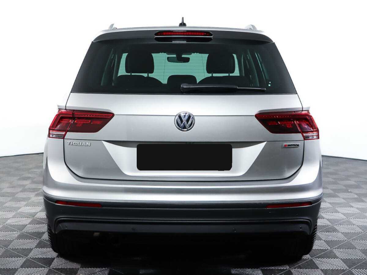 Купить Volkswagen Tiguan с пробегом. Фото: #5