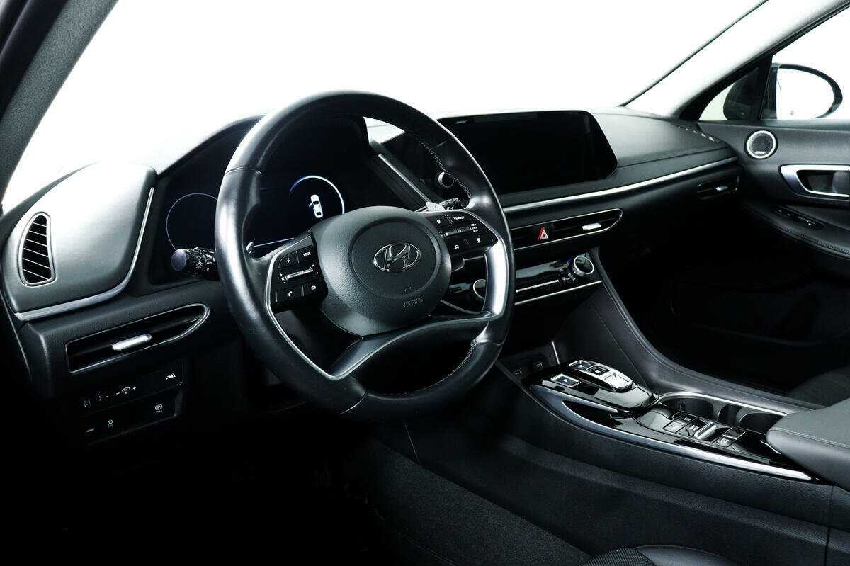 Купить Hyundai Sonata с пробегом. Фото: #12
