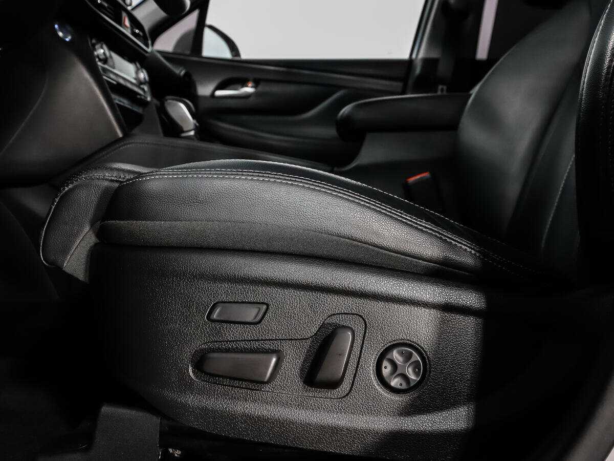 Купить Hyundai Santa Fe с пробегом. Фото: #10