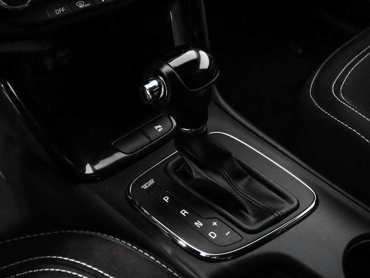 Купить Kia Ceed с пробегом. Фото: #9