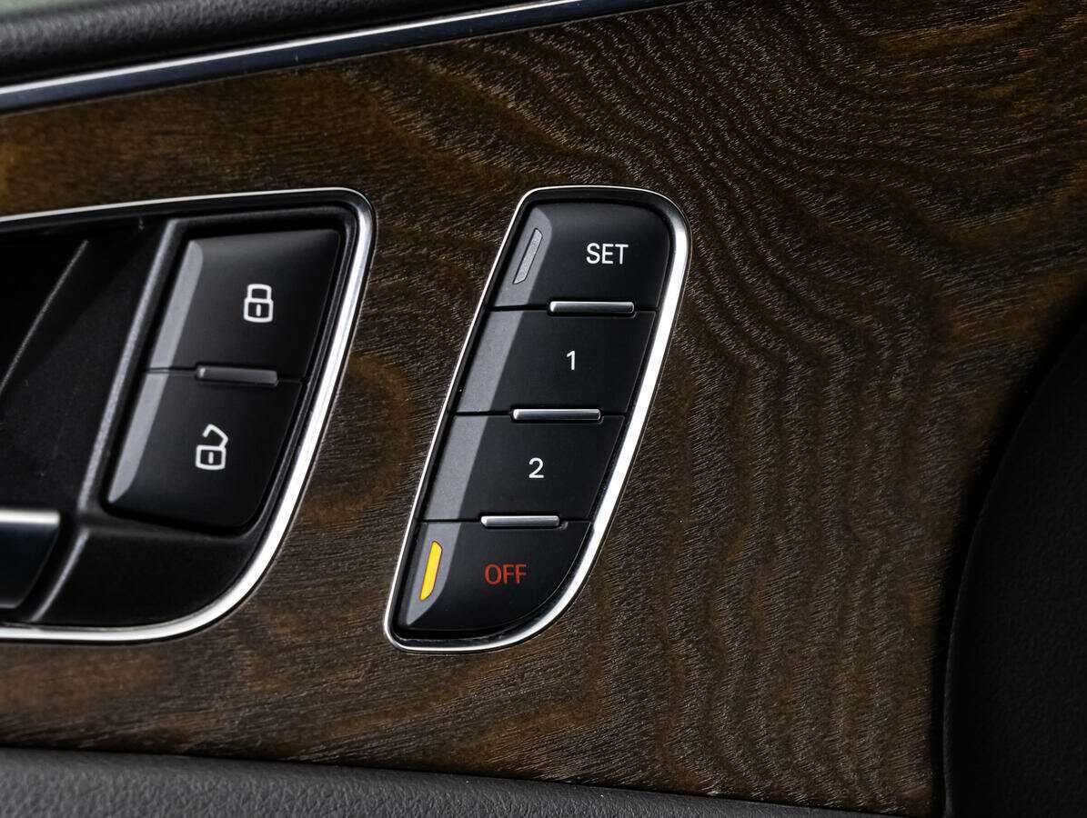 Купить Audi A6 с пробегом. Фото: #15