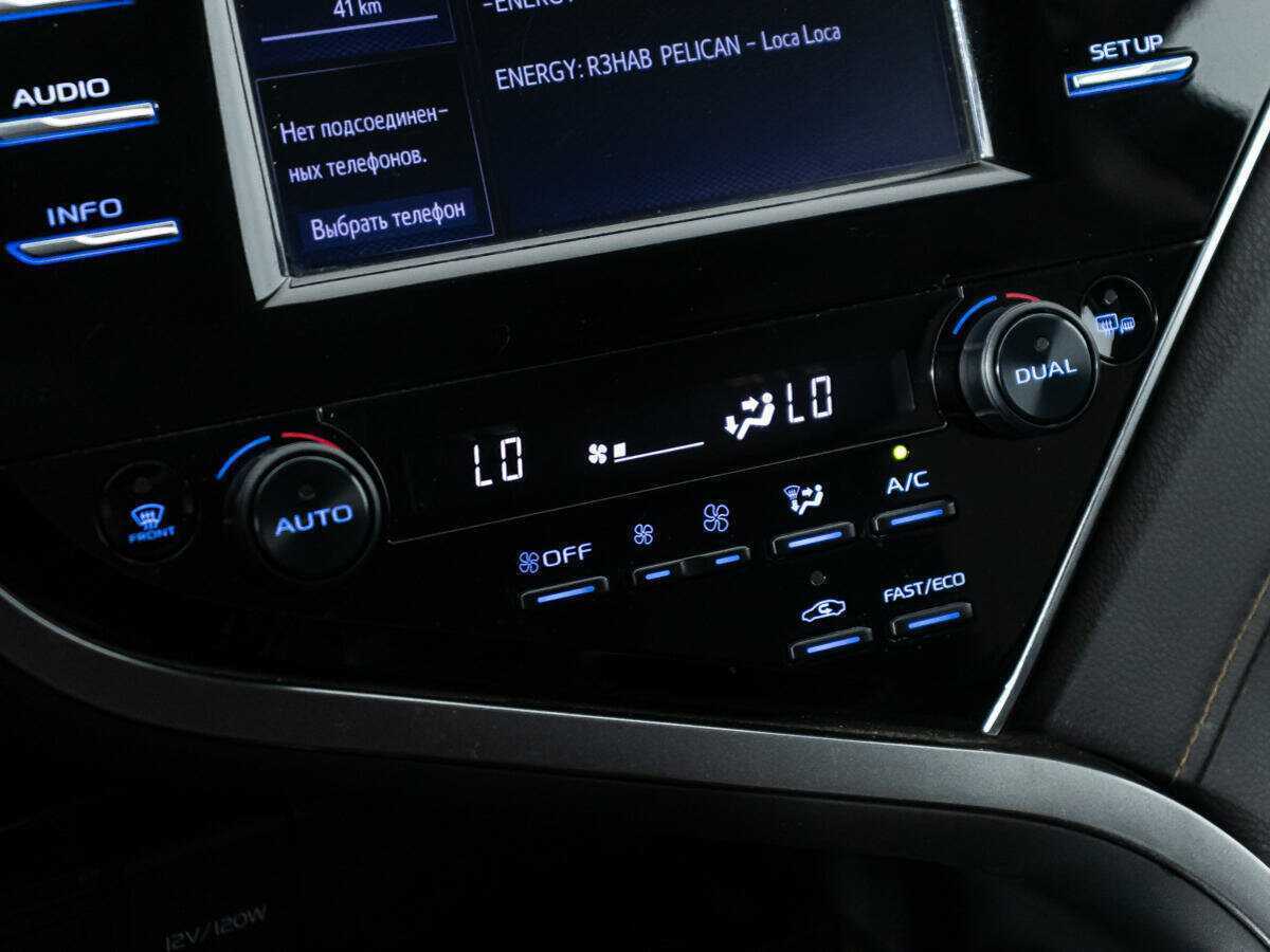Купить Toyota Camry с пробегом. Фото: #16