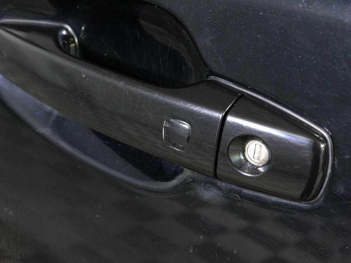 Купить Toyota Land Cruiser с пробегом. Фото: #16