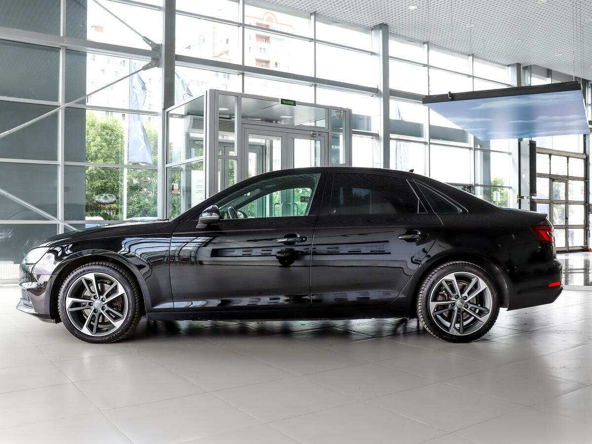 Купить Audi A4 с пробегом. Фото: #6