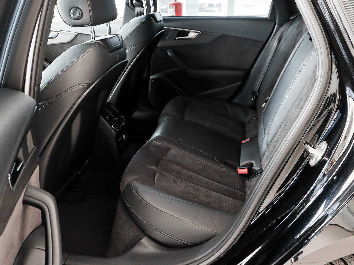 Купить Audi A4 с пробегом. Фото: #10