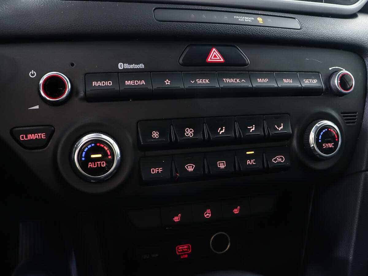 Купить Kia Sportage с пробегом. Фото: #17