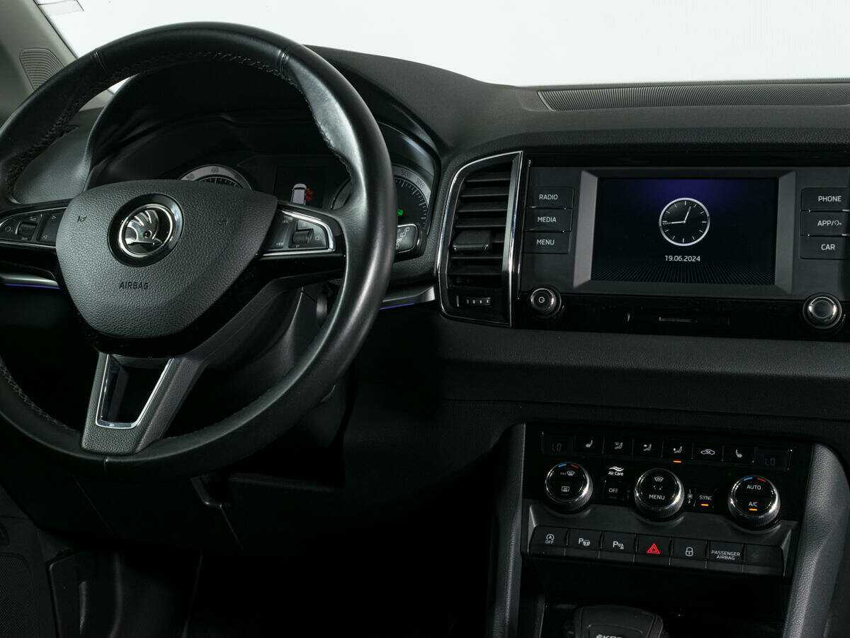 Купить Skoda Karoq с пробегом. Фото: #11