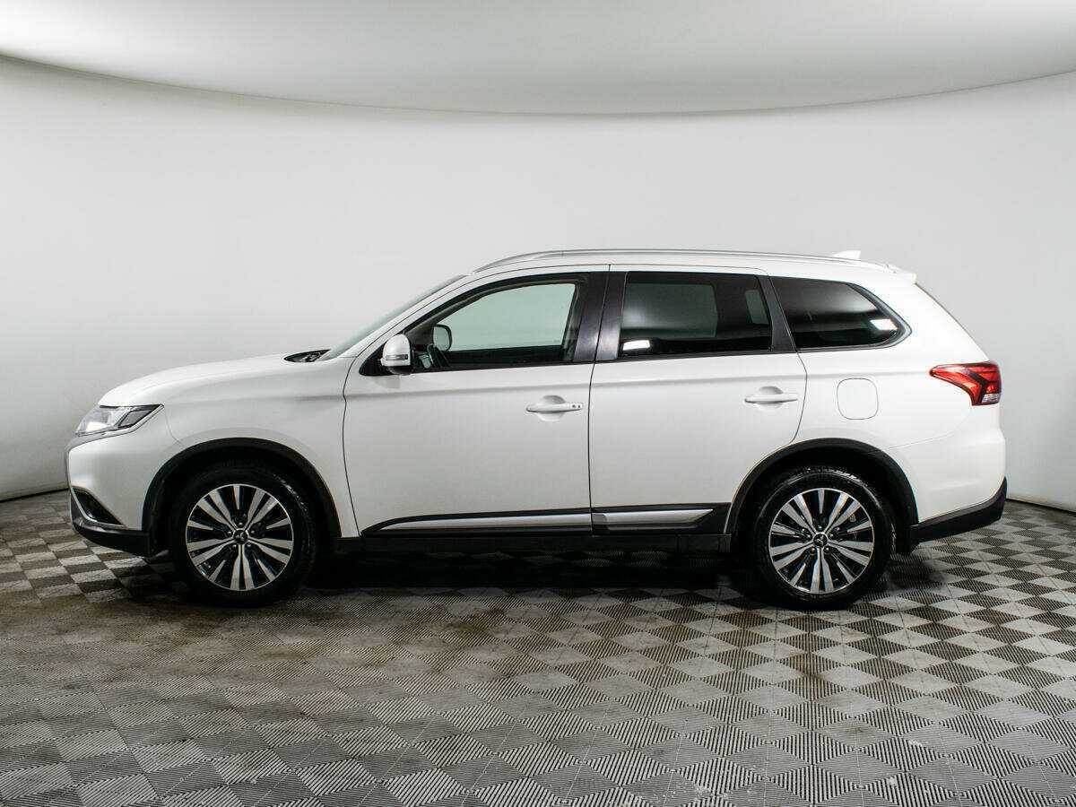 Купить Mitsubishi Outlander с пробегом. Фото: #7
