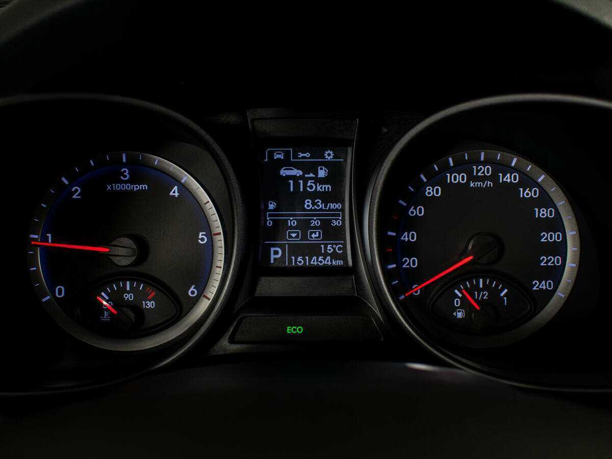 Купить Hyundai Santa Fe с пробегом. Фото: #12