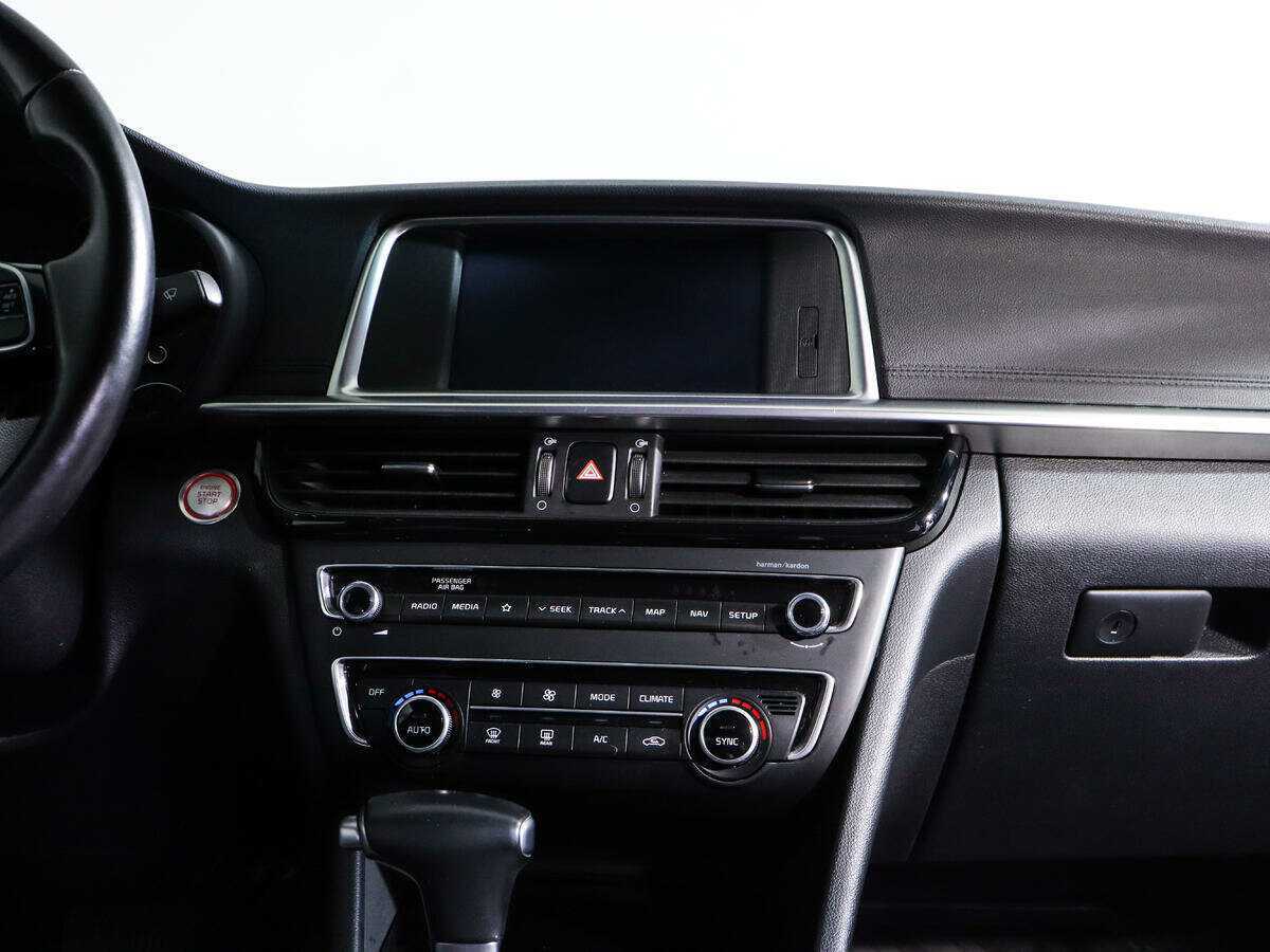 Купить Kia Optima с пробегом. Фото: #12