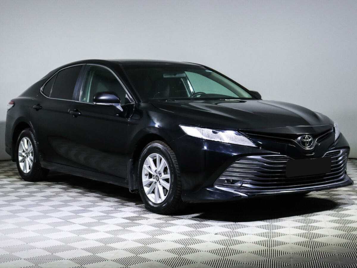 Купить Toyota Camry с пробегом. Фото: #2
