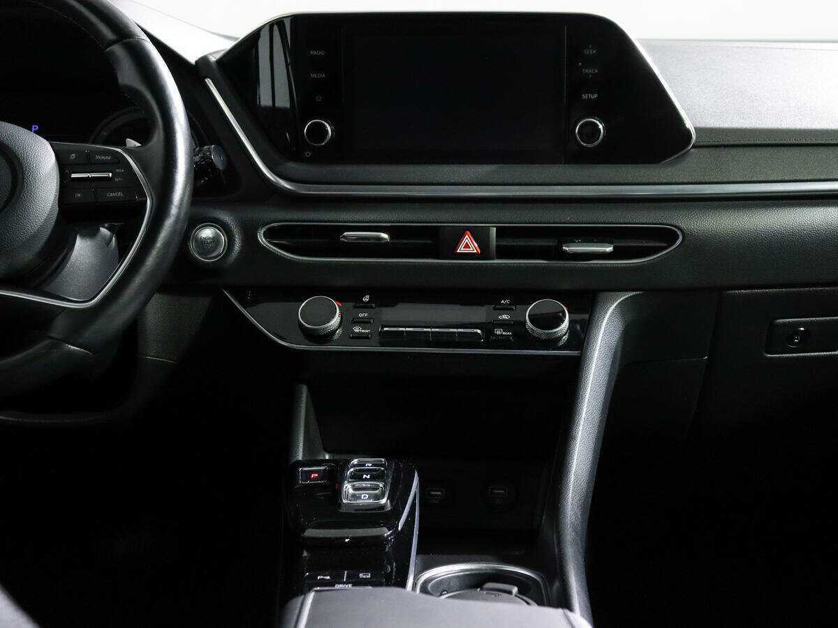 Купить Hyundai Sonata с пробегом. Фото: #12