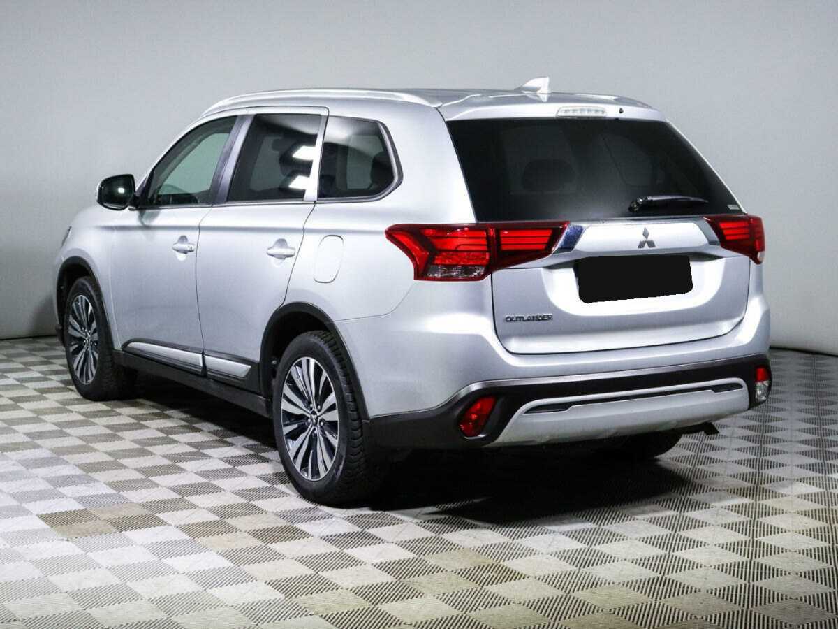 Купить Mitsubishi Outlander с пробегом. Фото: #5