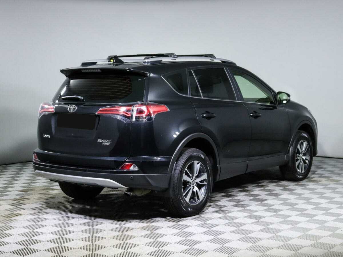 Купить Toyota RAV4 с пробегом. Фото: #3