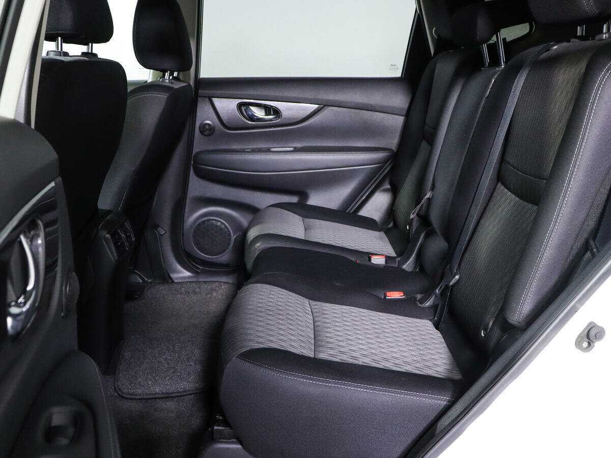 Купить Nissan X-Trail с пробегом. Фото: #6