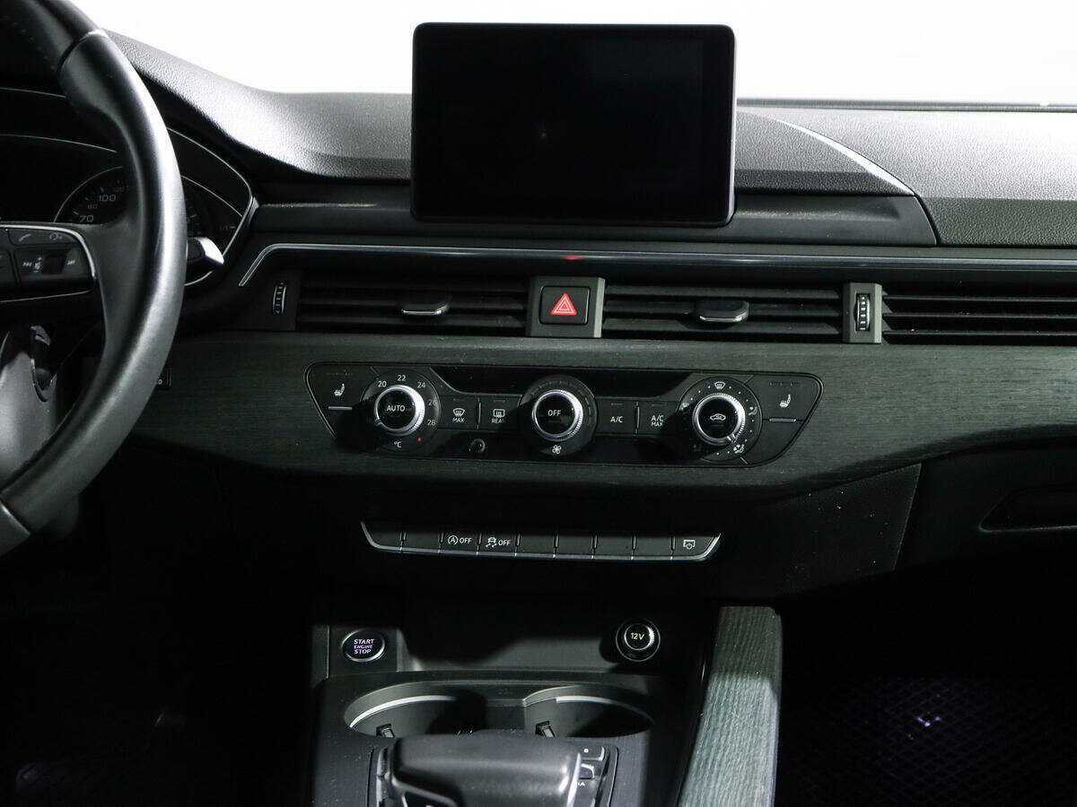 Купить Audi A4 с пробегом. Фото: #10