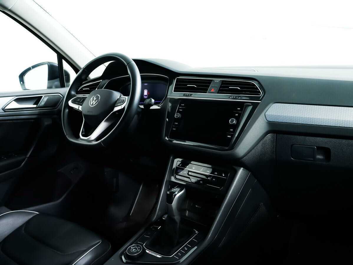 Купить Volkswagen Tiguan с пробегом. Фото: #6