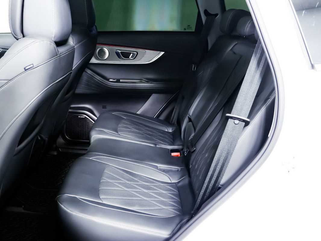 Купить Chery Tiggo 8 Pro Max с пробегом. Фото: #11