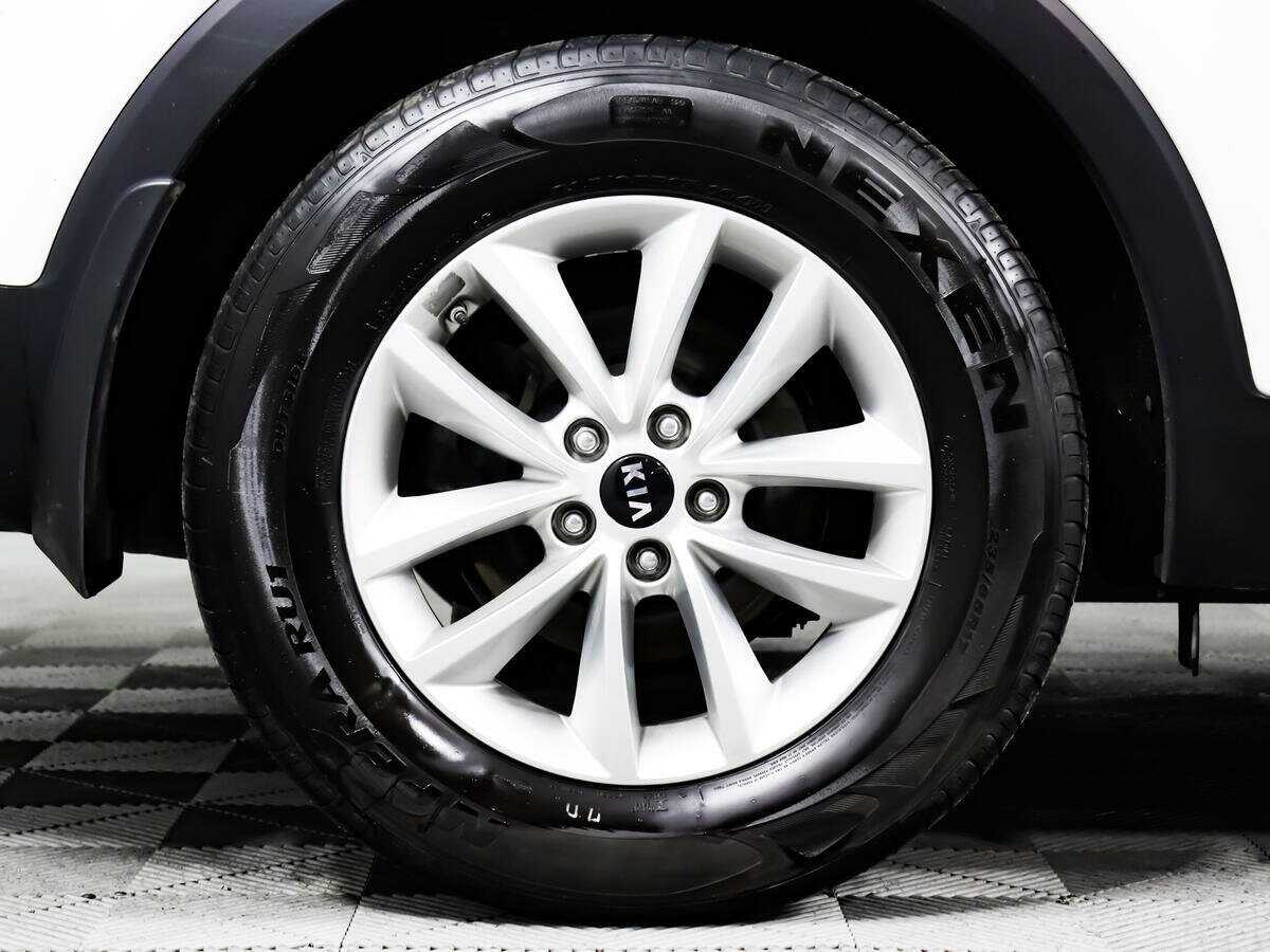 Купить Kia Sorento с пробегом. Фото: #13