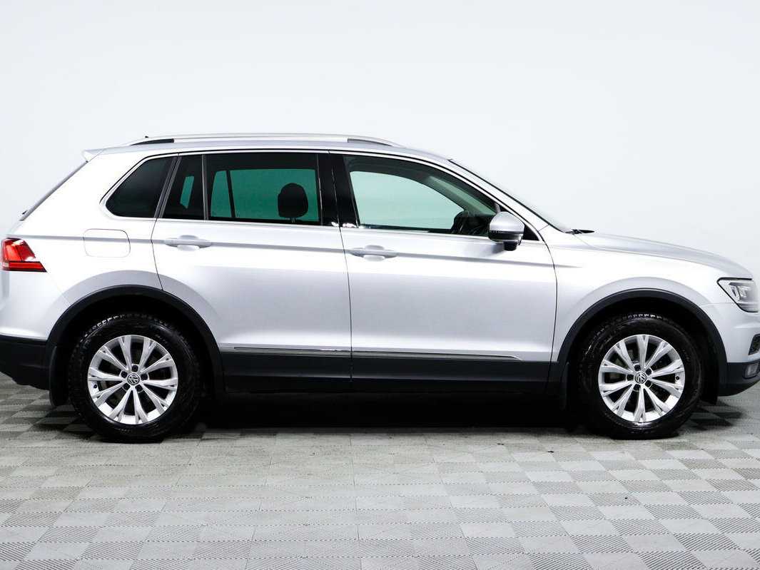 Купить Volkswagen Tiguan с пробегом. Фото: #3