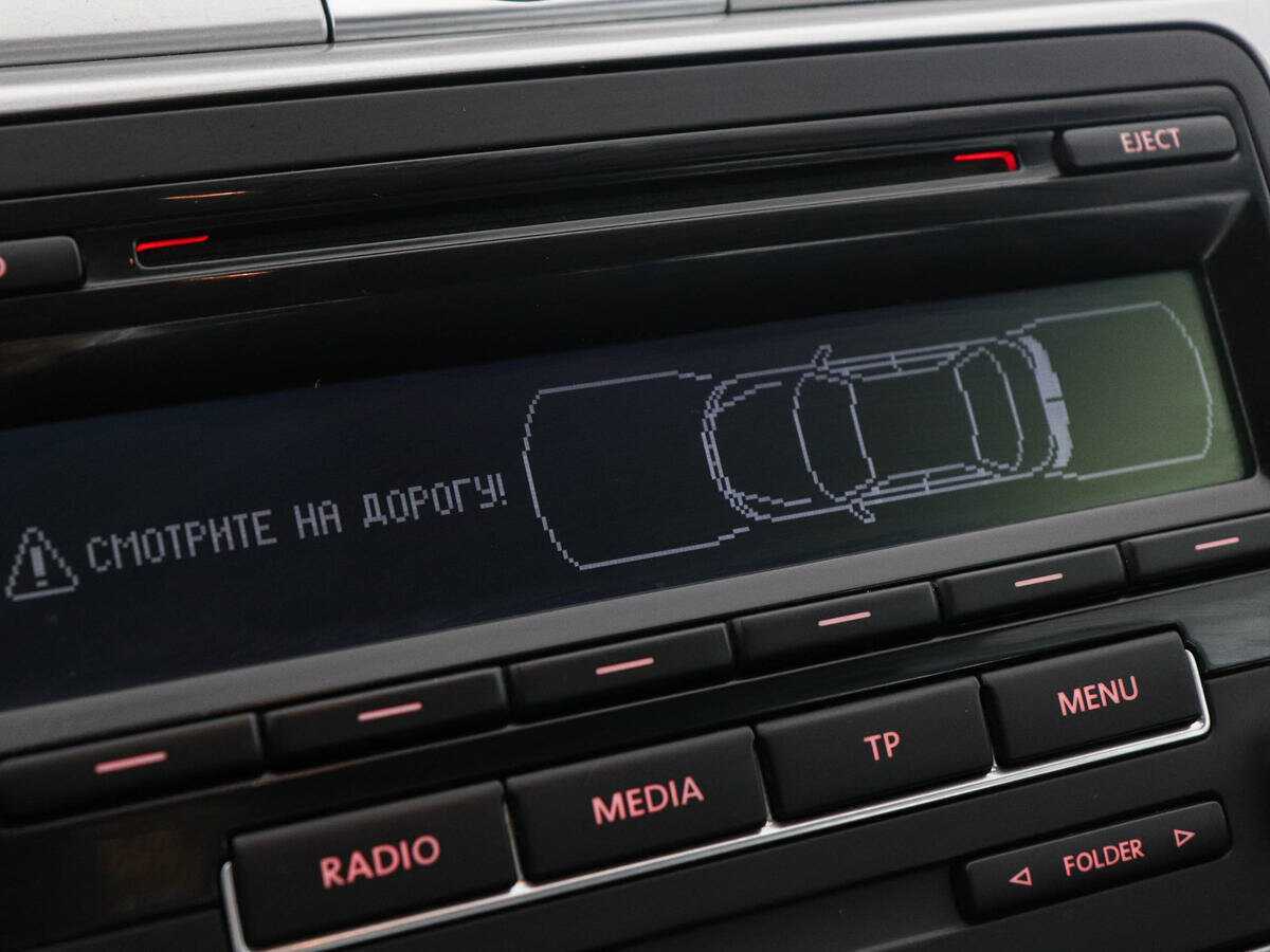 Купить Volkswagen Passat с пробегом. Фото: #12