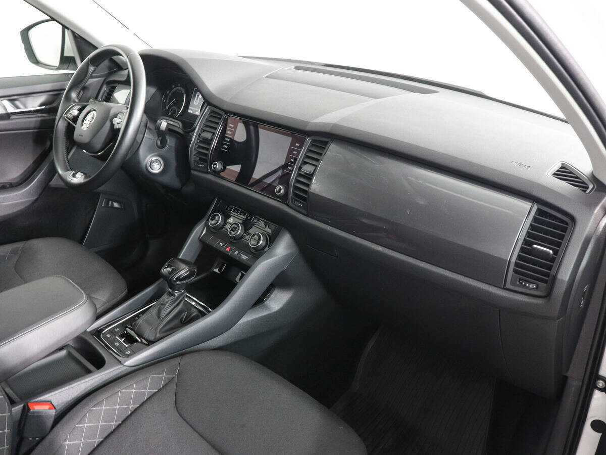 Купить Skoda Kodiaq с пробегом. Фото: #9