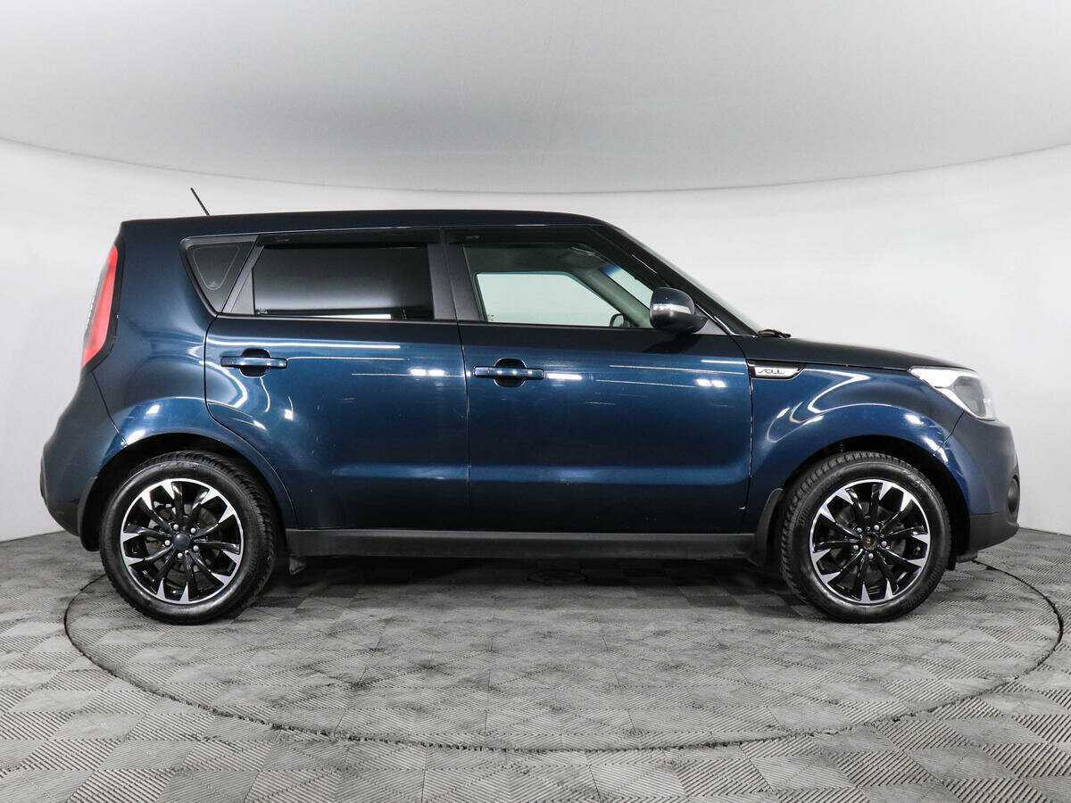 Купить Kia Soul с пробегом. Фото: #3