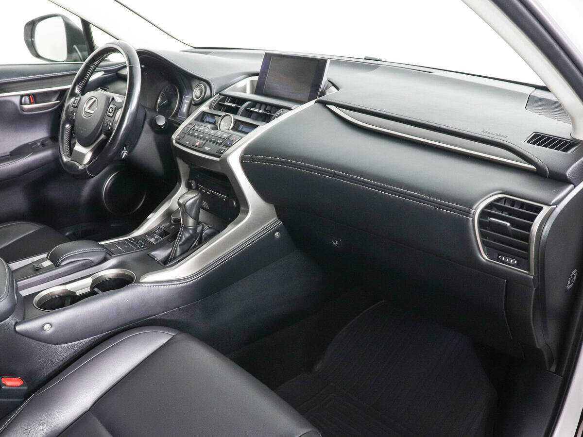 Купить Lexus NX с пробегом. Фото: #9