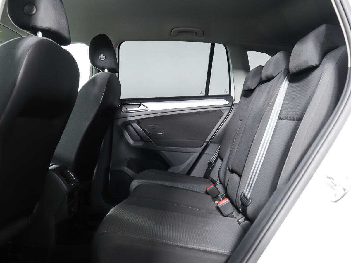 Купить Volkswagen Tiguan с пробегом. Фото: #9