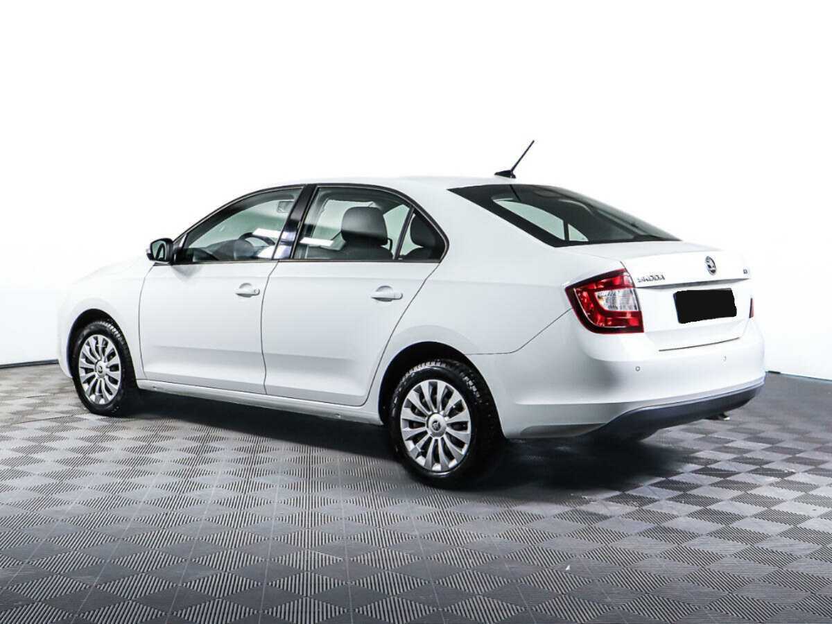 Купить Skoda Rapid с пробегом. Фото: #5