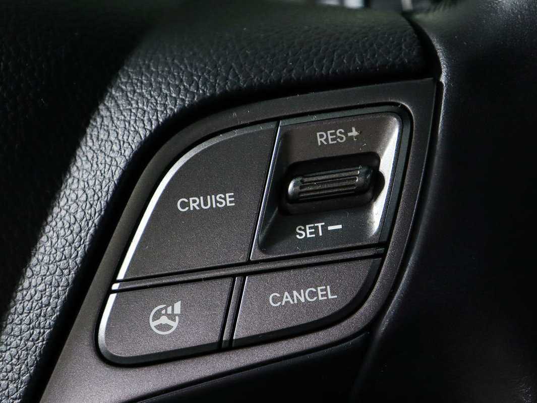 Купить Hyundai Santa Fe с пробегом. Фото: #22