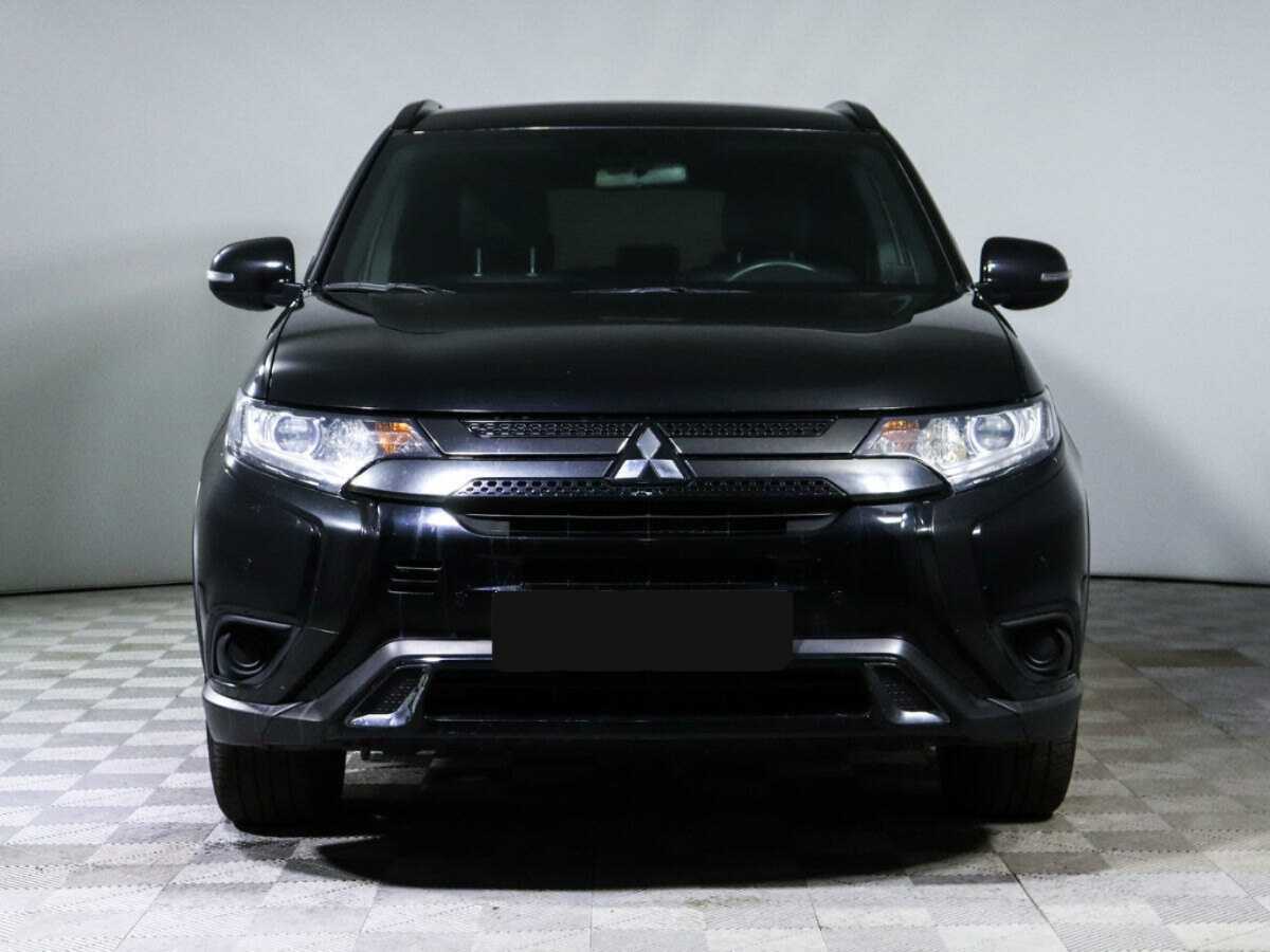 Купить Mitsubishi Outlander с пробегом. Фото: #1
