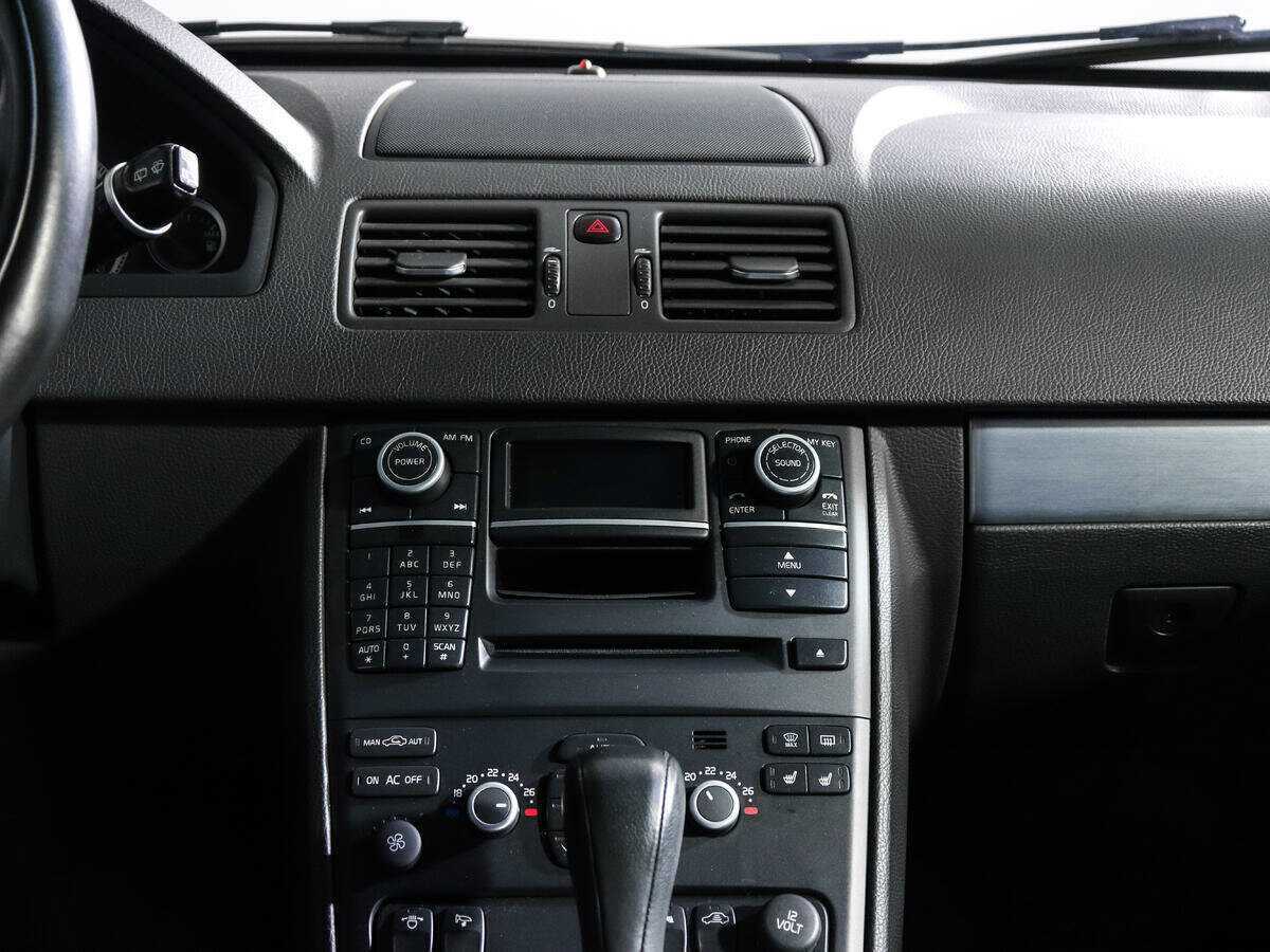 Купить Volvo XC90 с пробегом. Фото: #12