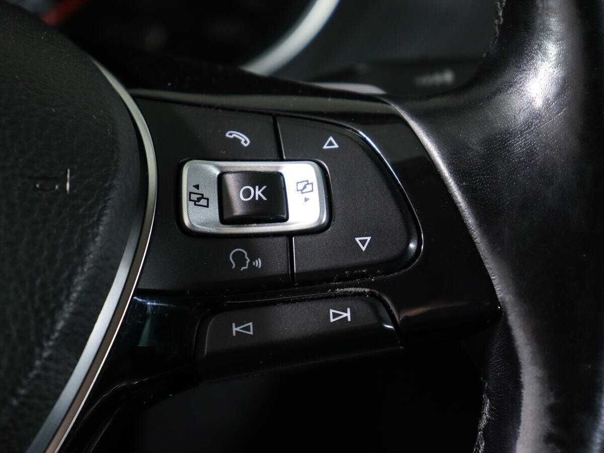 Купить Volkswagen Tiguan с пробегом. Фото: #22