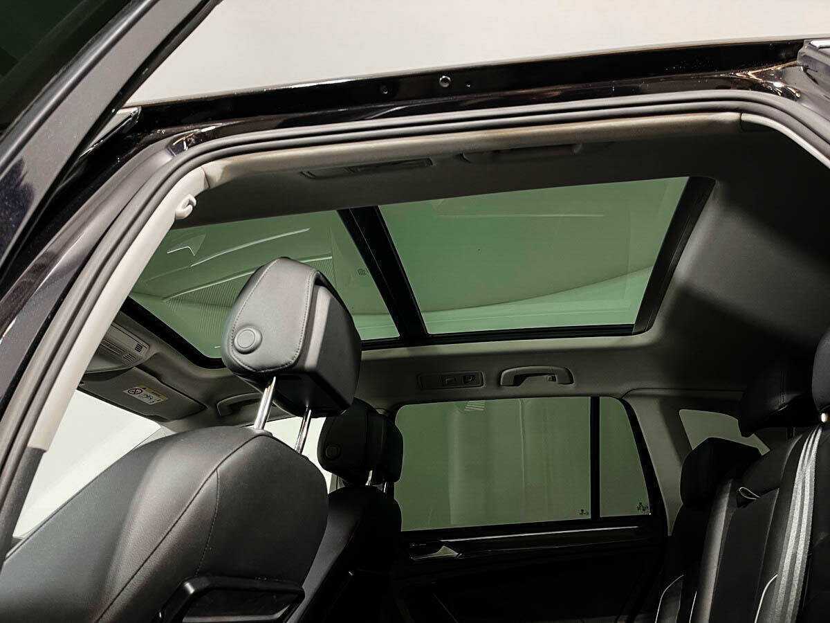 Купить Volkswagen Tiguan с пробегом. Фото: #13