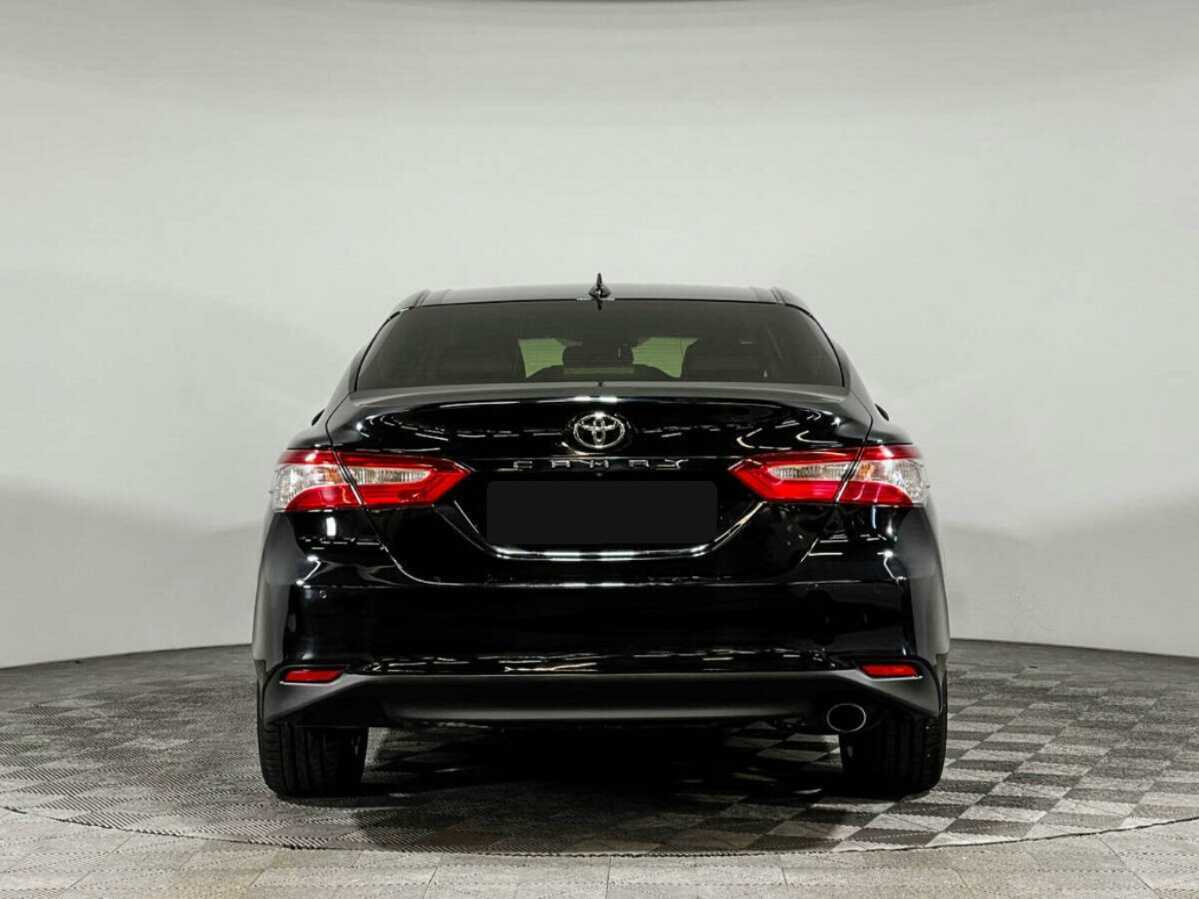 Купить Toyota Camry с пробегом. Фото: #3