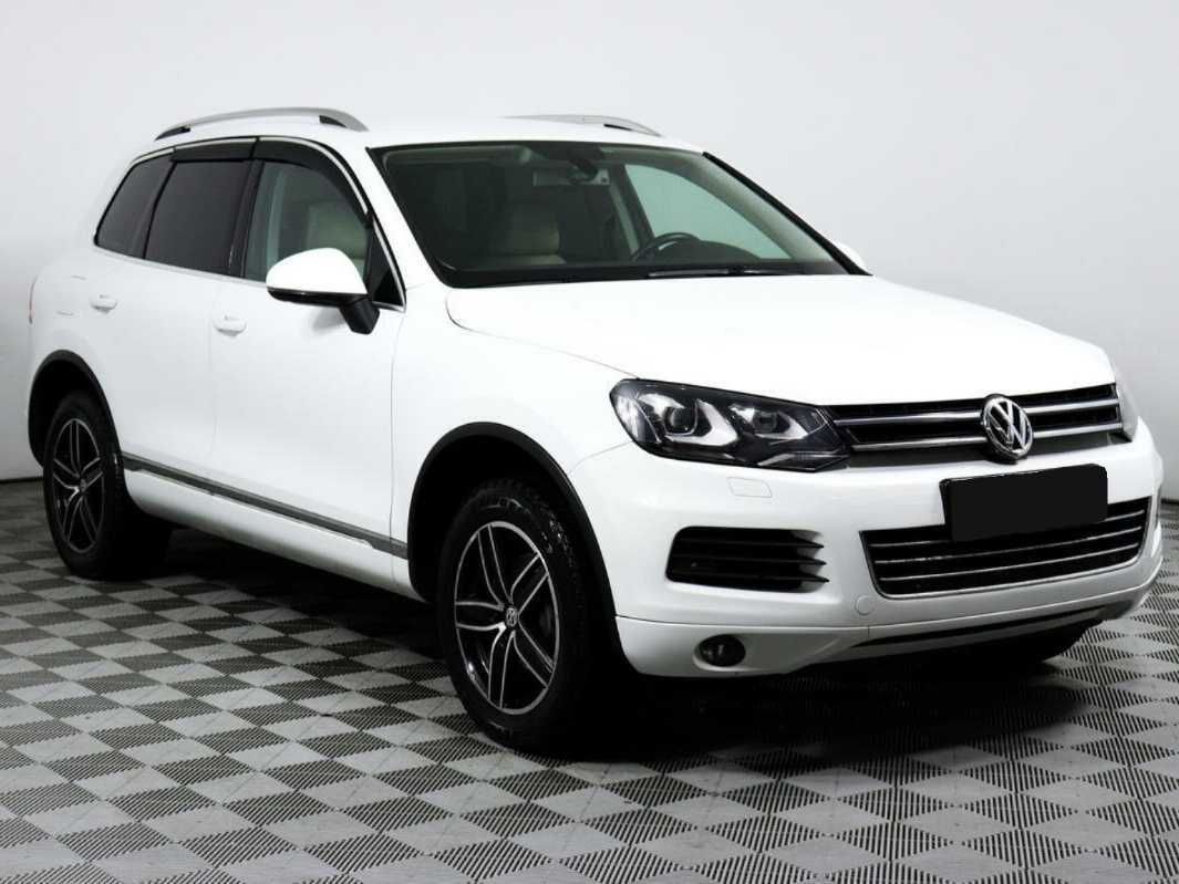 Купить Volkswagen Touareg с пробегом. Фото: #2