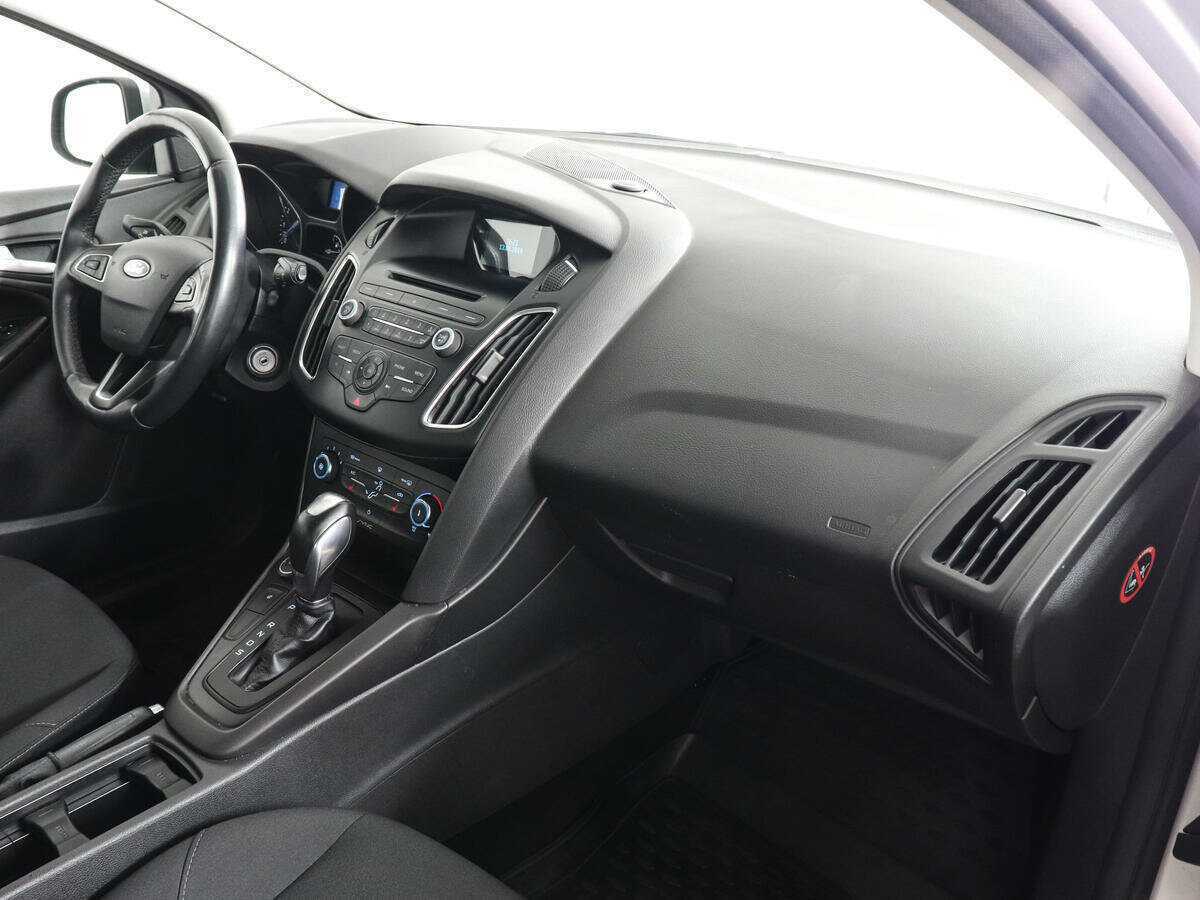 Купить Ford Focus с пробегом. Фото: #7
