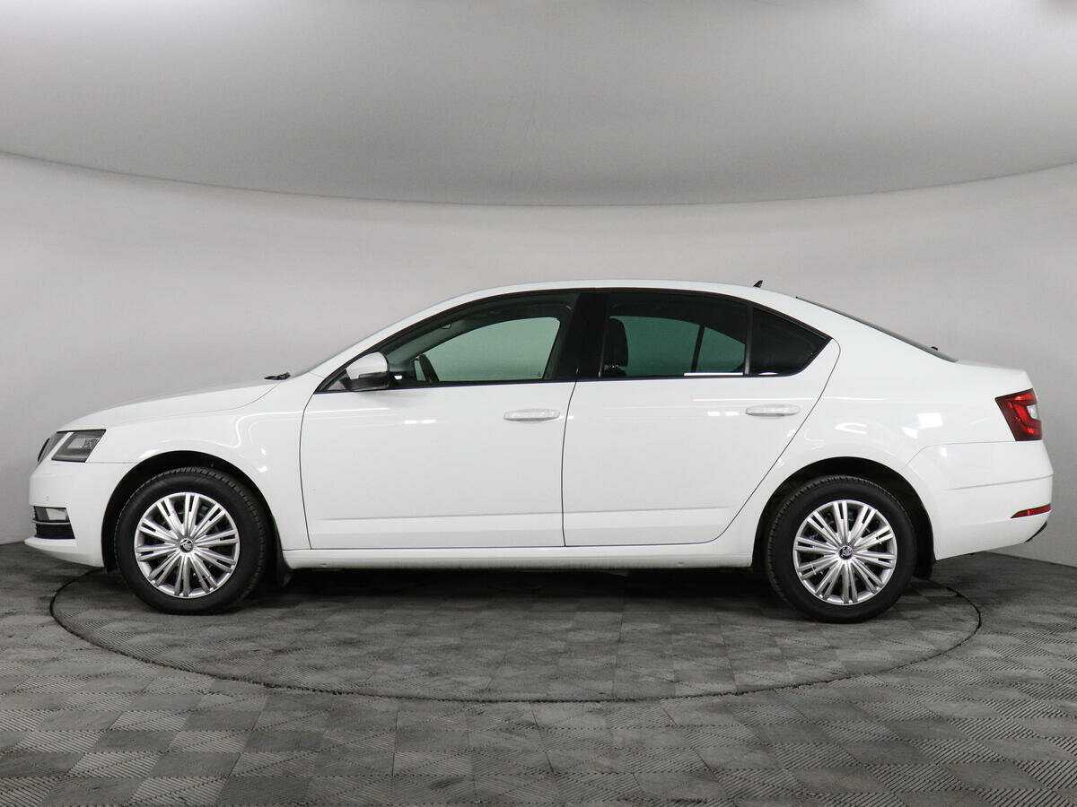 Купить Skoda Octavia с пробегом. Фото: #7