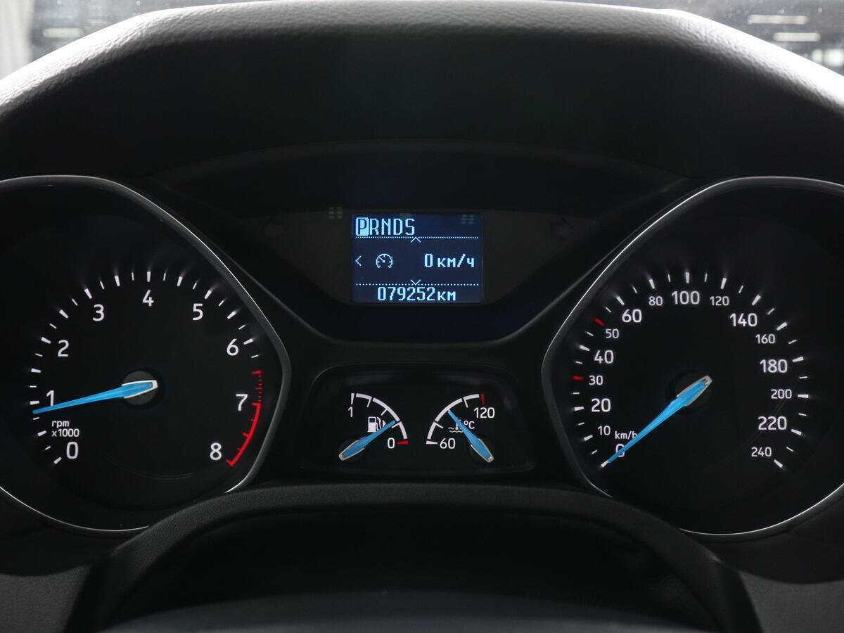 Купить Ford Focus с пробегом. Фото: #8