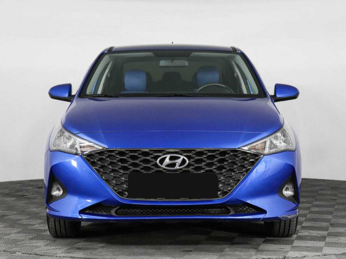 Купить Hyundai Solaris с пробегом. Фото: #1