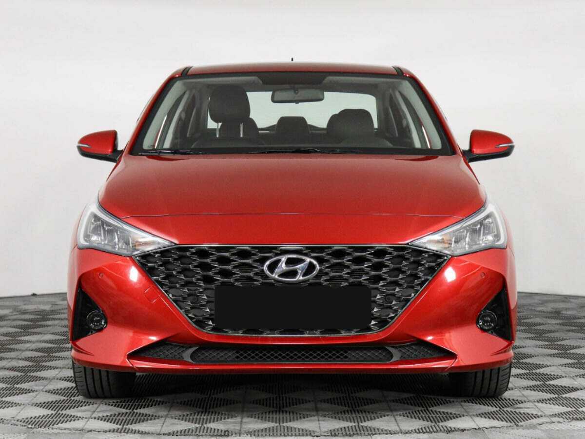 Купить Hyundai Solaris с пробегом. Фото: #1