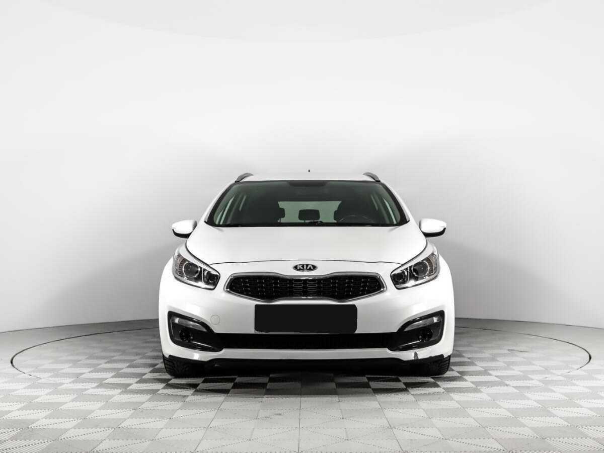 Купить Kia Ceed с пробегом. Фото: #1