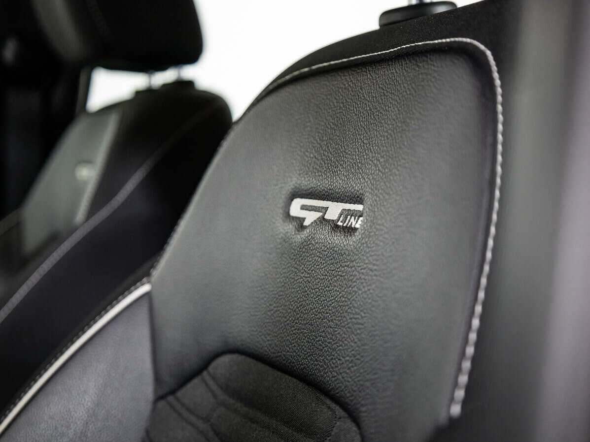 Купить Kia Ceed с пробегом. Фото: #18