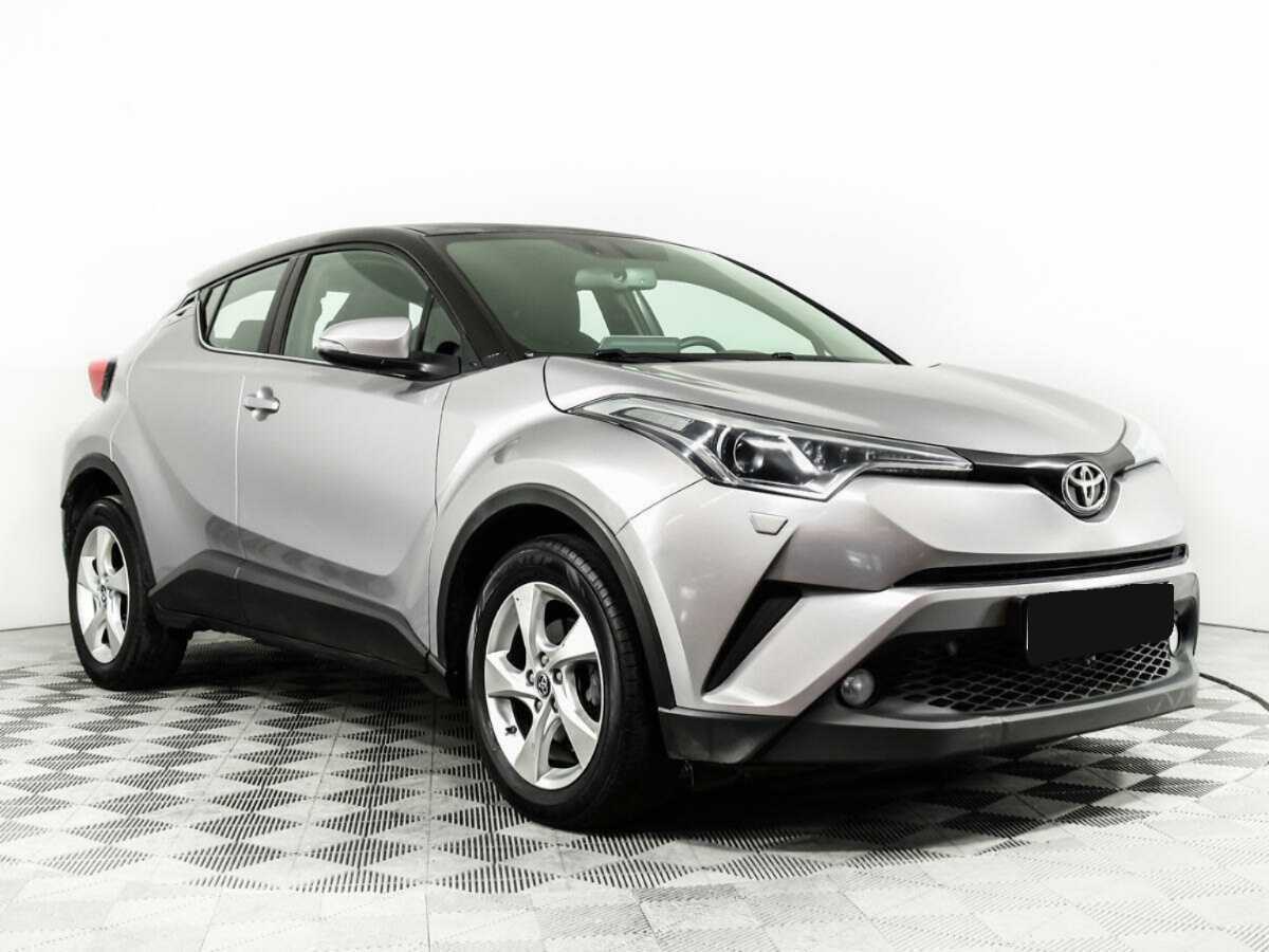 Купить Toyota C-HR с пробегом. Фото: #2