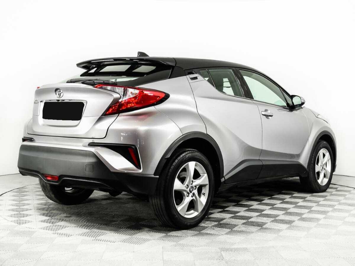 Купить Toyota C-HR с пробегом. Фото: #4