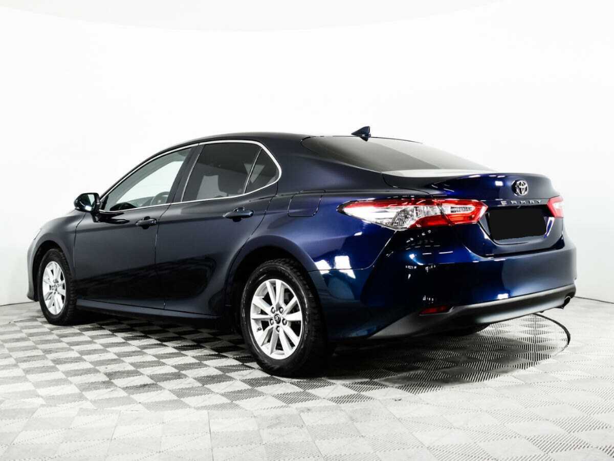 Купить Toyota Camry с пробегом. Фото: #8
