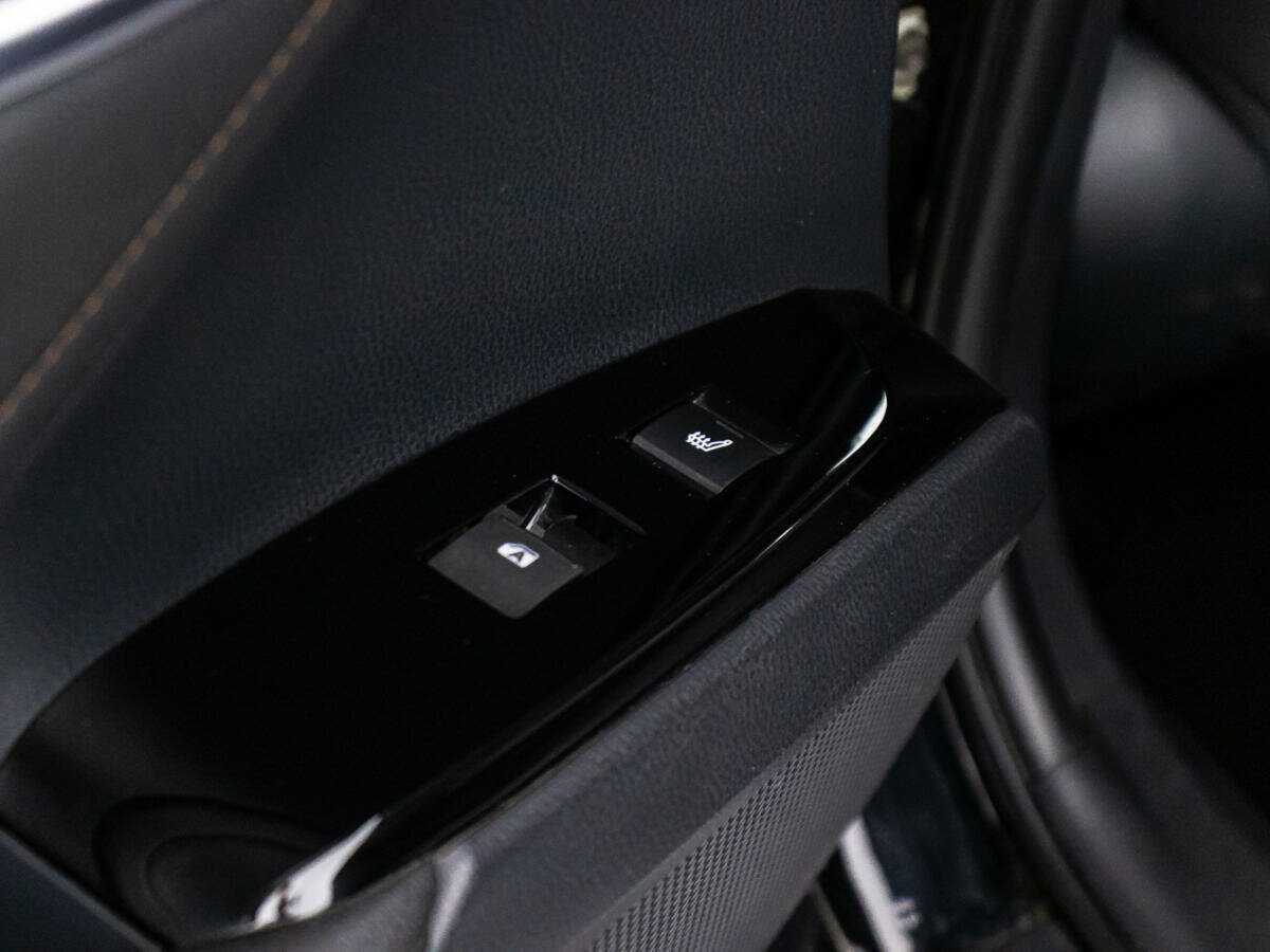 Купить Toyota Camry с пробегом. Фото: #19