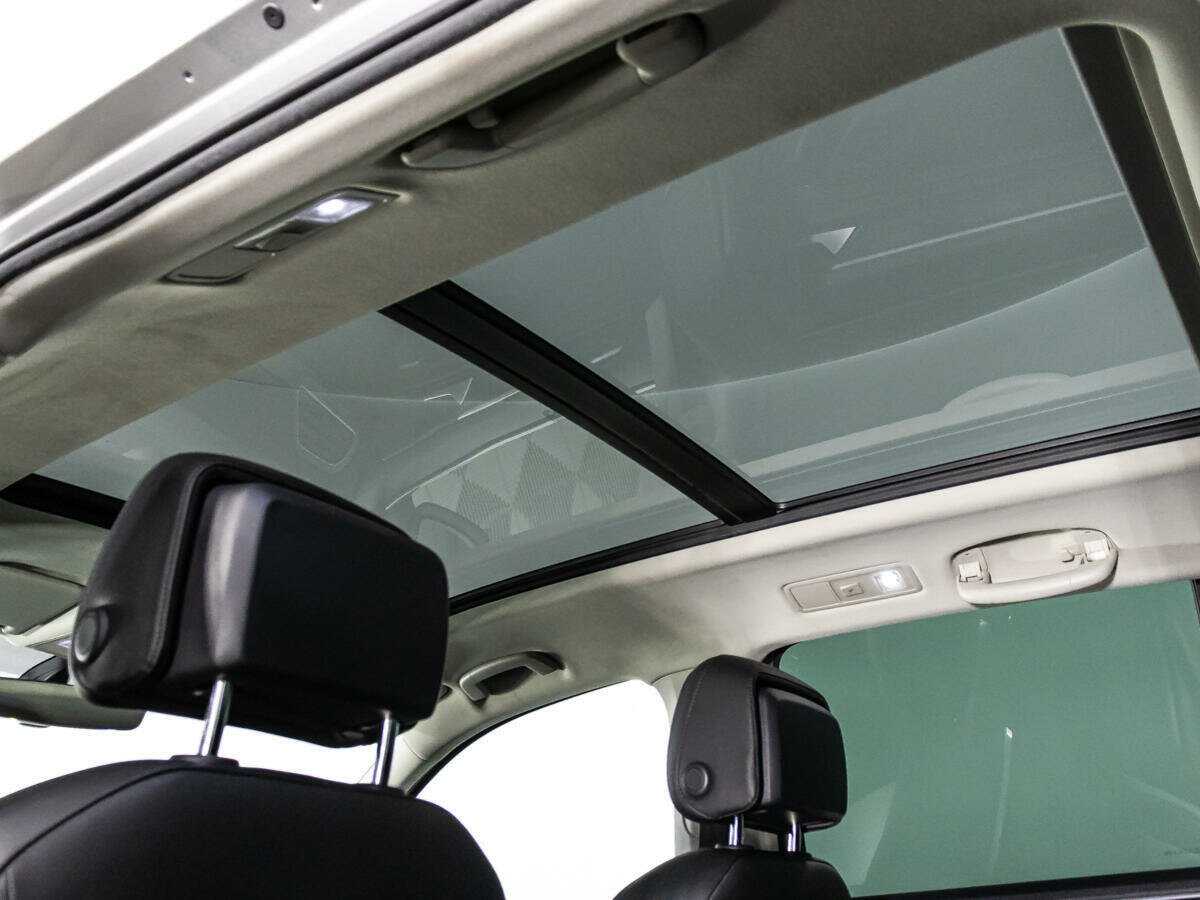 Купить Volkswagen Tiguan с пробегом. Фото: #16