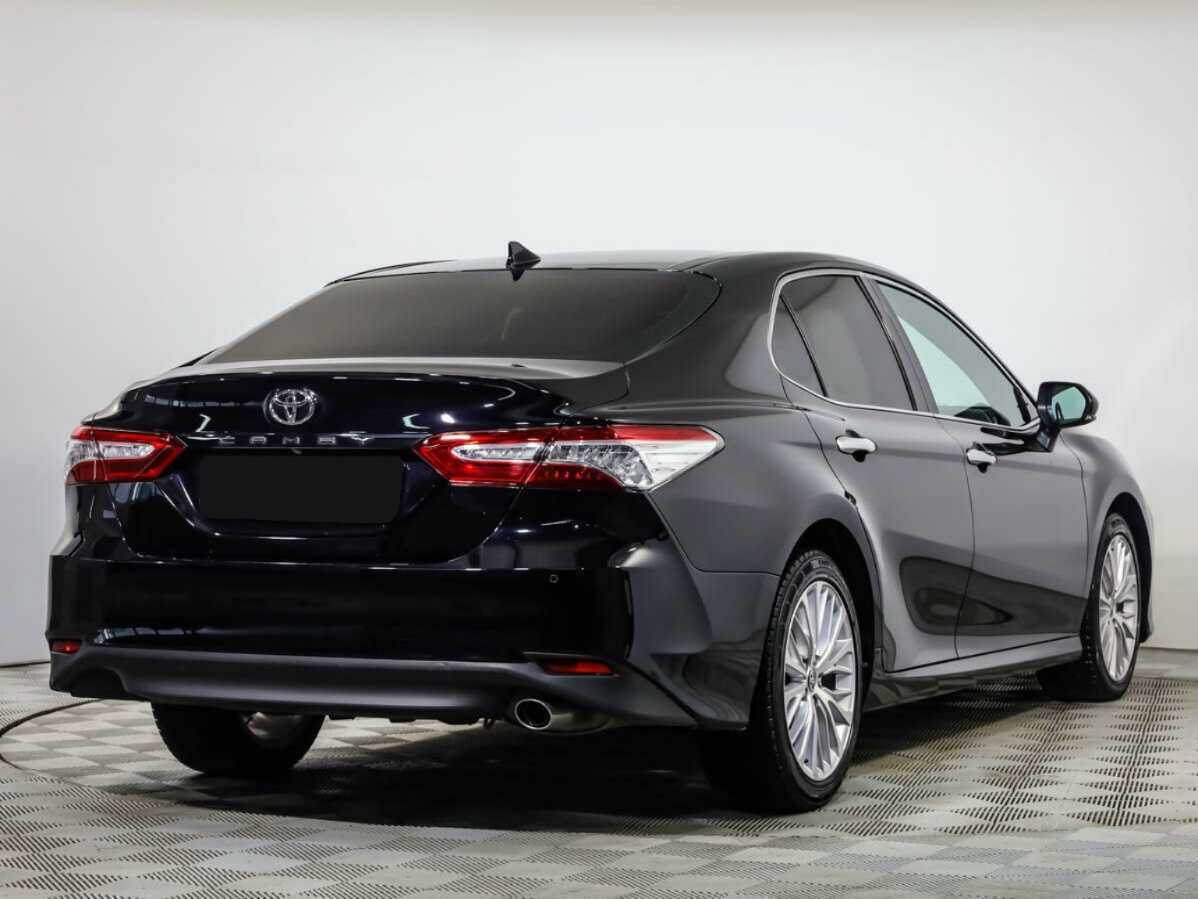 Купить Toyota Camry с пробегом. Фото: #3